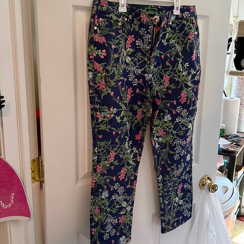 Capri pants petite